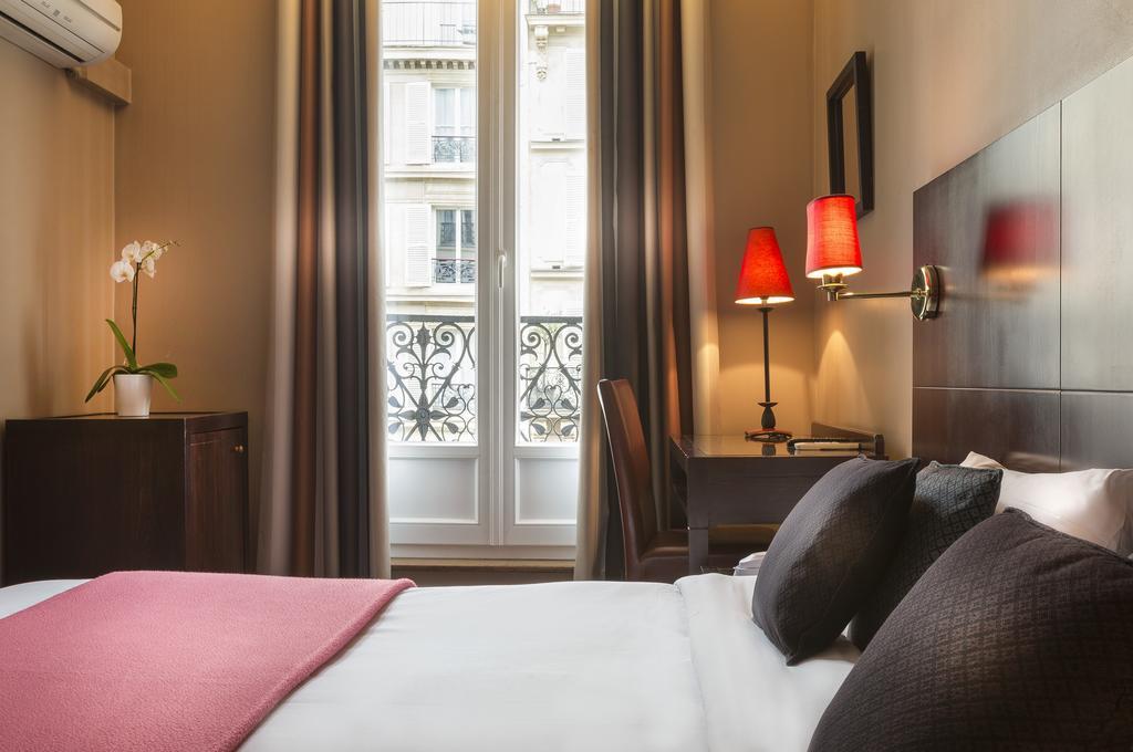 Hotel Paris Rivoli الغرفة الصورة