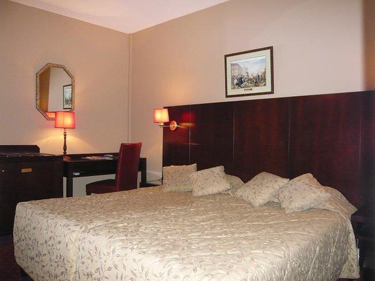 Hotel Paris Rivoli الغرفة الصورة